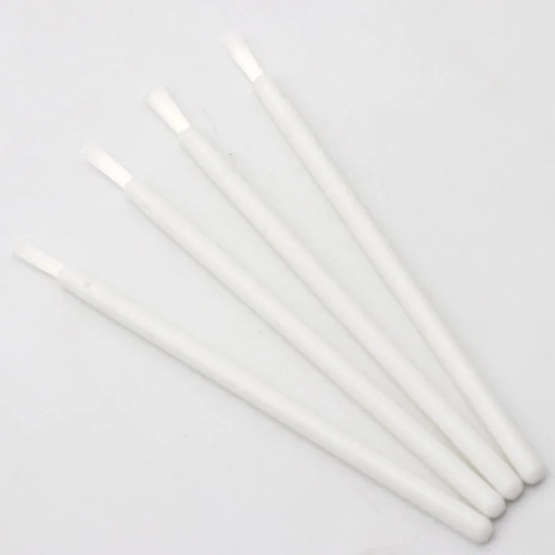 100 pcs Disposable Nylon Fiber Lip Brush Lipstick Wands Clean Applicator lip Gloss Brushes portable Cosmetic women Makeup Tools