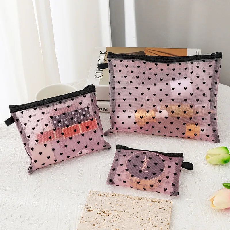 New Hot Mini Transparent Heart shaped Makeup Bag Women's Portable lipstick Cosmetic Storage Bag Transparent Ctue Small MakeupBag