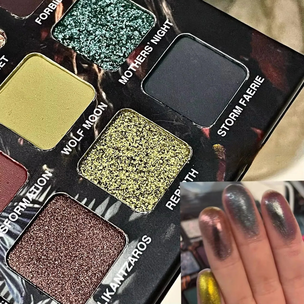 Purple Chameleon 15 Color Eyeshadow Palette Shimmer Glitter Matte Metallic Halloween Makeup Look Eye Shadow Palette