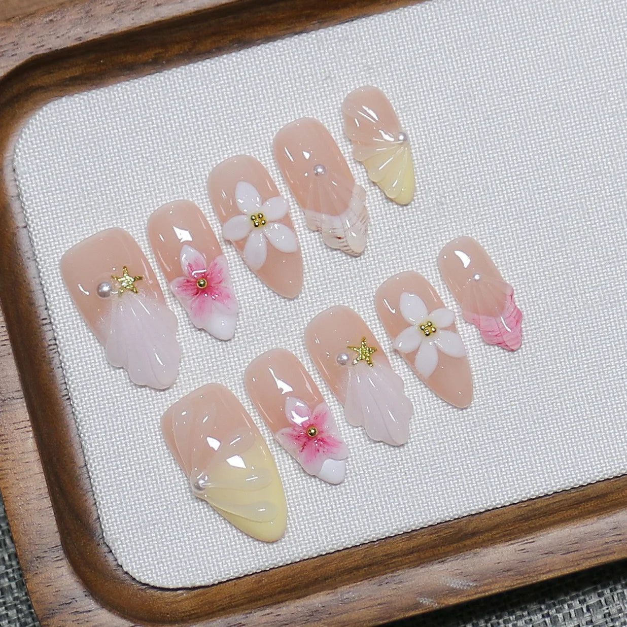10pcs French Almond Press on Nails Flower False Nails Wearable Stick-on Nails Fake Nail Uñas Postizas Mujer Накладные Ногти 네일팁