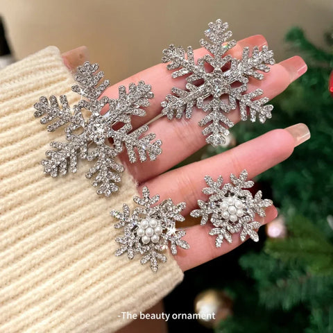 2024 New 2pcs Sliver Snowflake Hair Clip Women Girls Sweet Bangs Side Clip Glitter Shiny Edge Hairpins Christmas Headwear