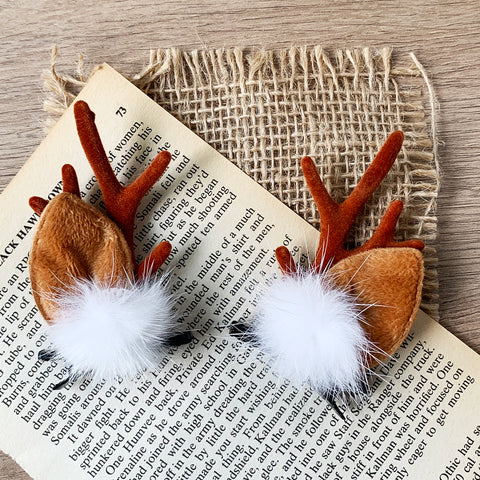 Festive Brown Deer Antlers Hair Clips with Fluffy Pom-Poms - Adorable And Soft Christmas Hair Accessories for Adults, Perfect fo