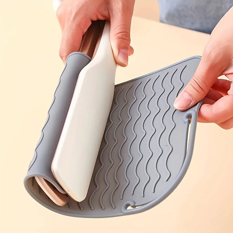 1pc Silicone Heat Resistant Mat For Hair Styling Tools, Pad For Curling lrons And Straighteners, Portable Styling Heat Mat