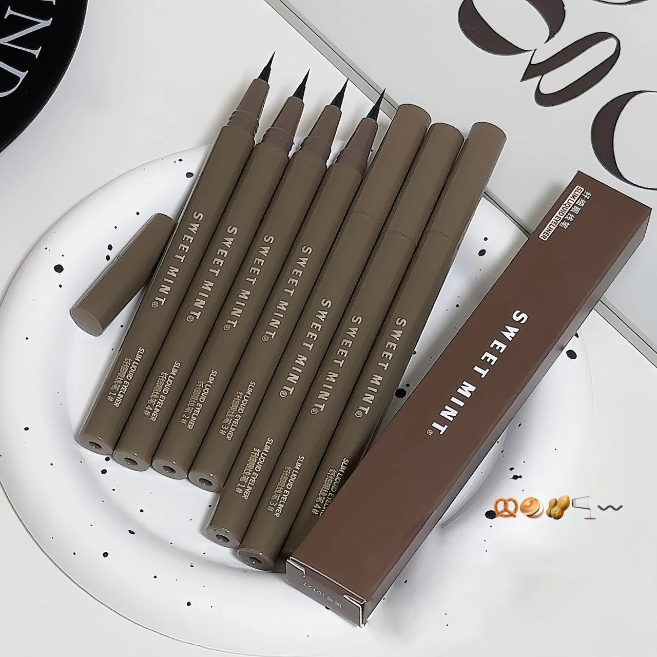 Waterproof Liquid Eyeliner Eyebrow Easy To Color Sweat-proof Eyebrow Pen 0.05MM Ultra Thin Head Eye Liner Eyelash Eye Makeup