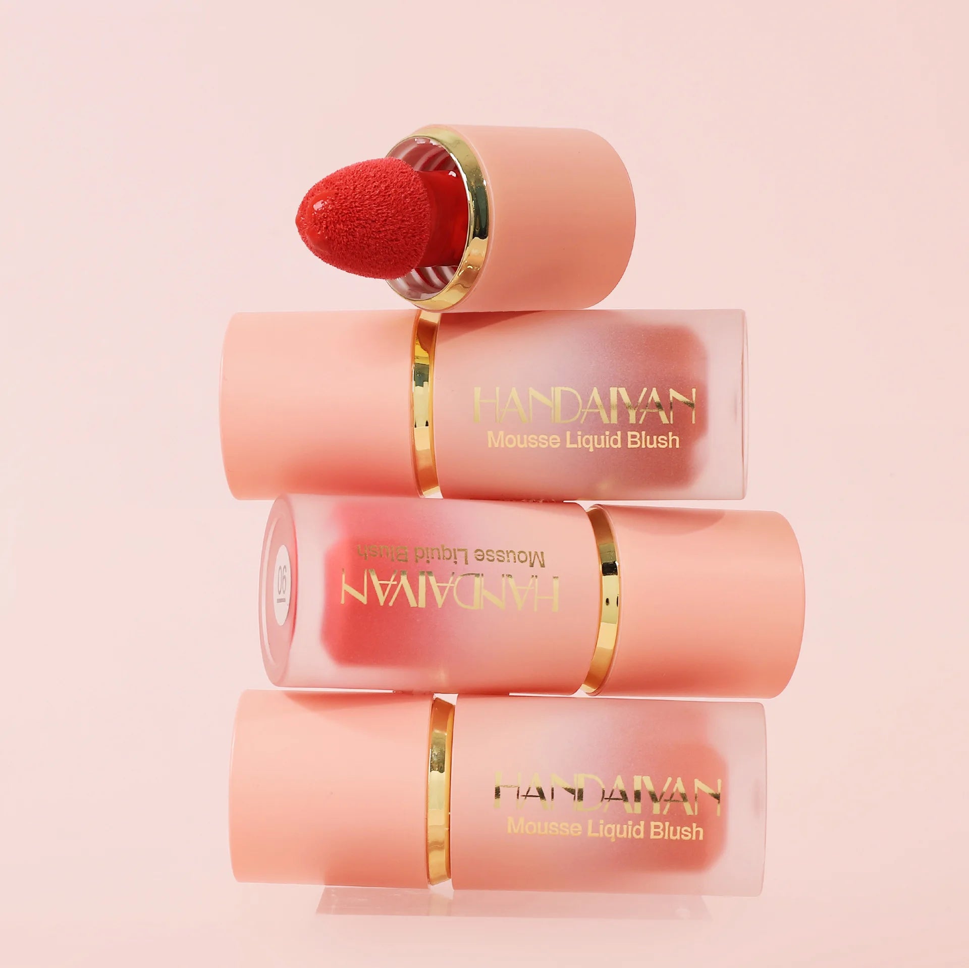 HANDAIYAN Liquid Blush Facial Matte Makeup Lasting Easy to Color Make Up Blusher With Sponge Brush Tip Velvet Rouge Cosmetics