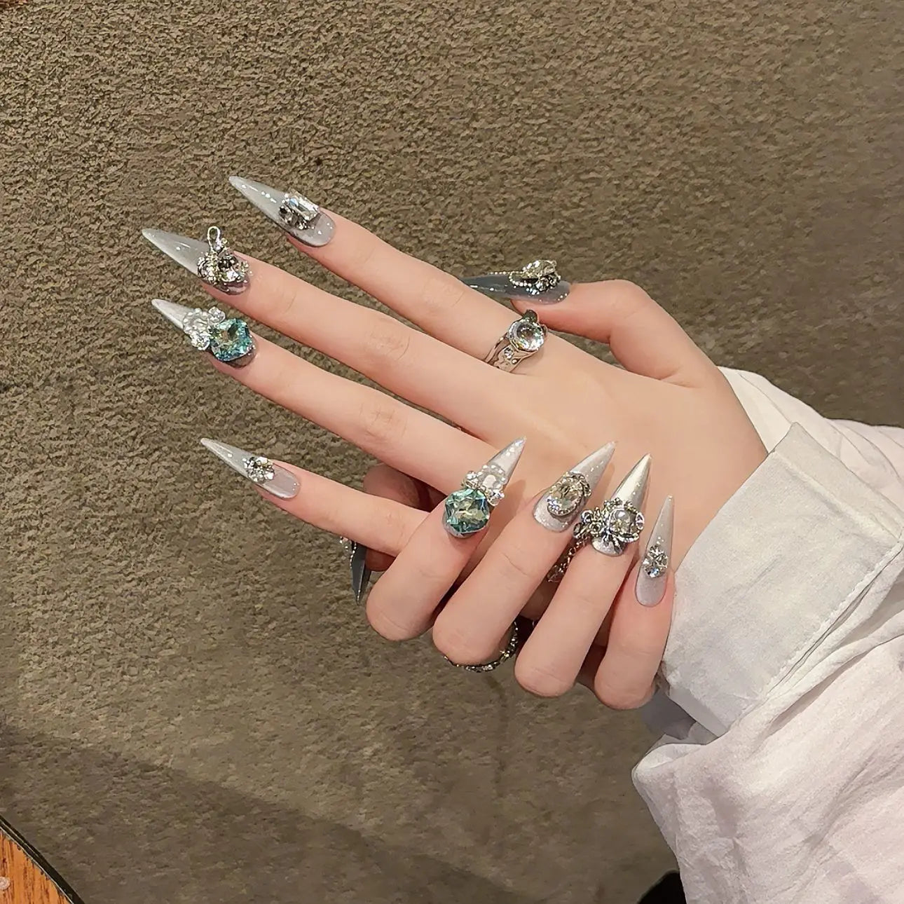Handmade Press on Nails Shiny Pink Cat Eye Fake Nails for Women Girl Wearable Glitter Full Crystal Design False Nail Tips