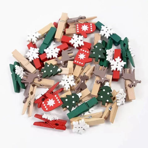 30pcs Christmas Wooden Clips Christmas Tree Photo Clips Pendant Elk Gloves Snowflake Clothespins DIY Photo Pegs for New Year