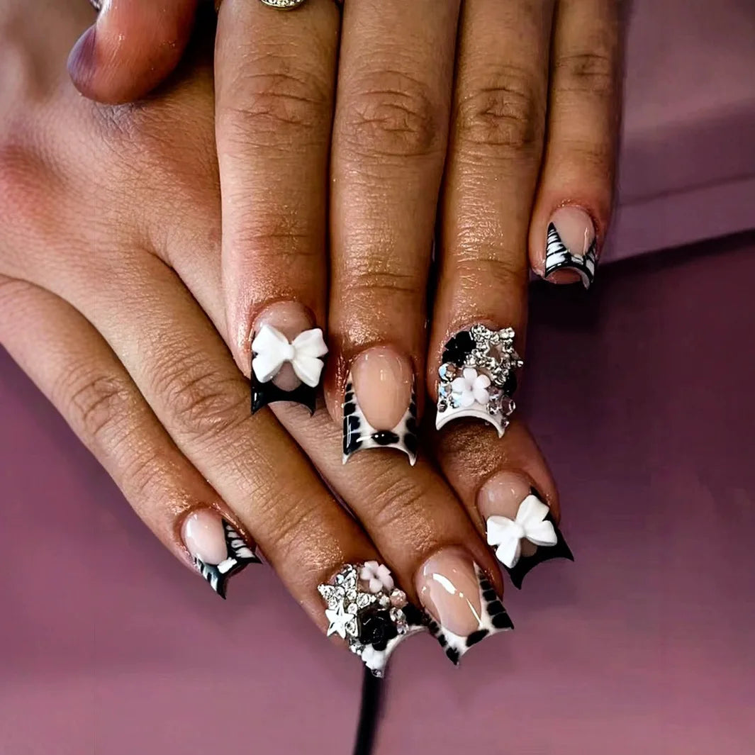 24pcs Short Duck Shaped False Nails Y2k Punk Style Rose Pink Black French Tips Press On Nail Diamond Star Flower Decor Fake Nail