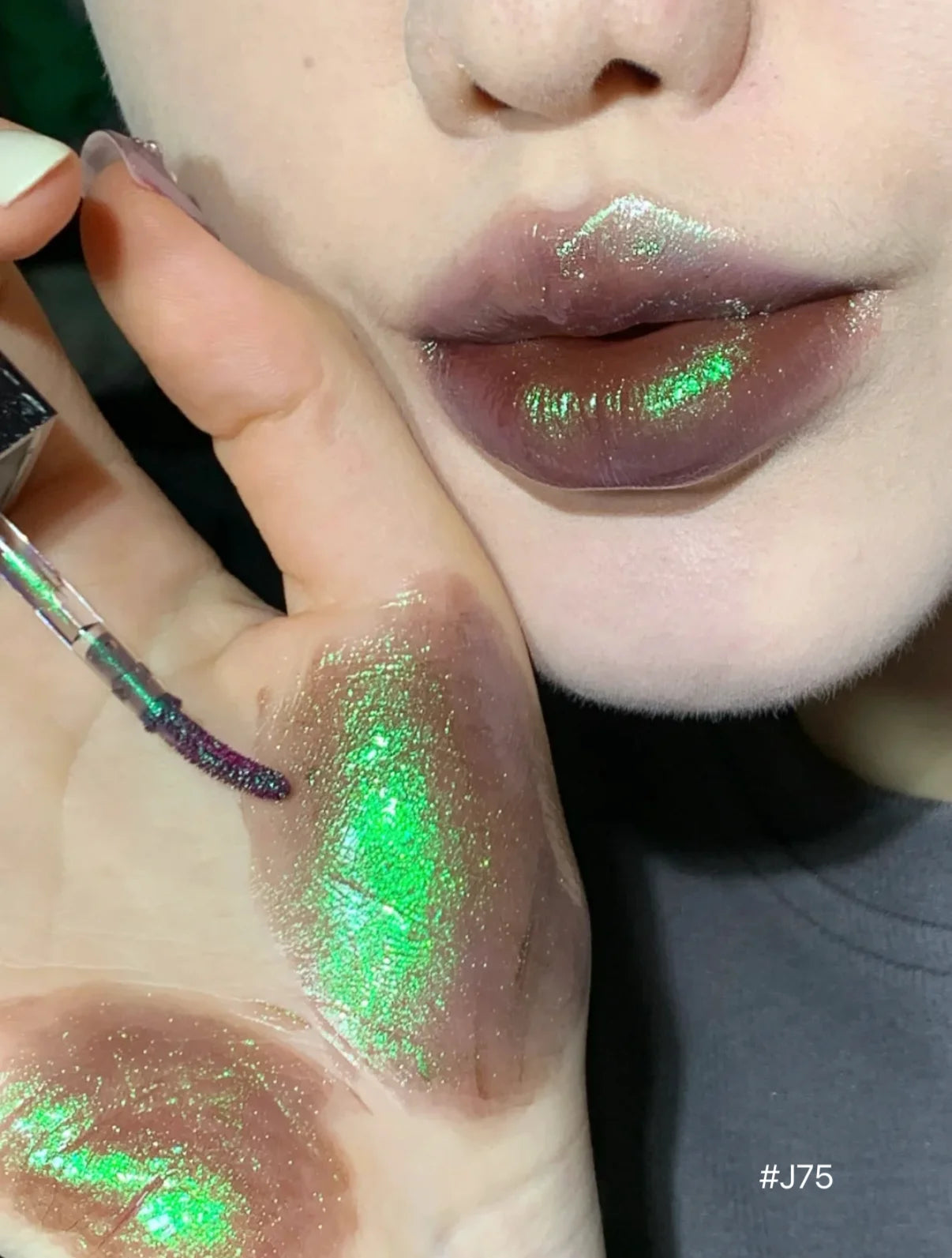 Girlcult Shimmer Lipgloss Green Chameleon Glitter Pearlescent Lipstick Longlasting  Moisturizing Lipshade 3.5g Girlcut Cosmetic