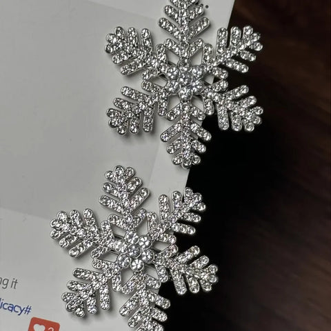 Christmas Snowflake Hair Clips for Women Girl Hair Accessoires Rhinestone HairPin Winter Furry Barrette Jewelry Wedding Headwear