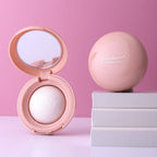 Long-lasting waterproof fine shimmer highlighter, natural glossy effect, brighten the contour and modify the face