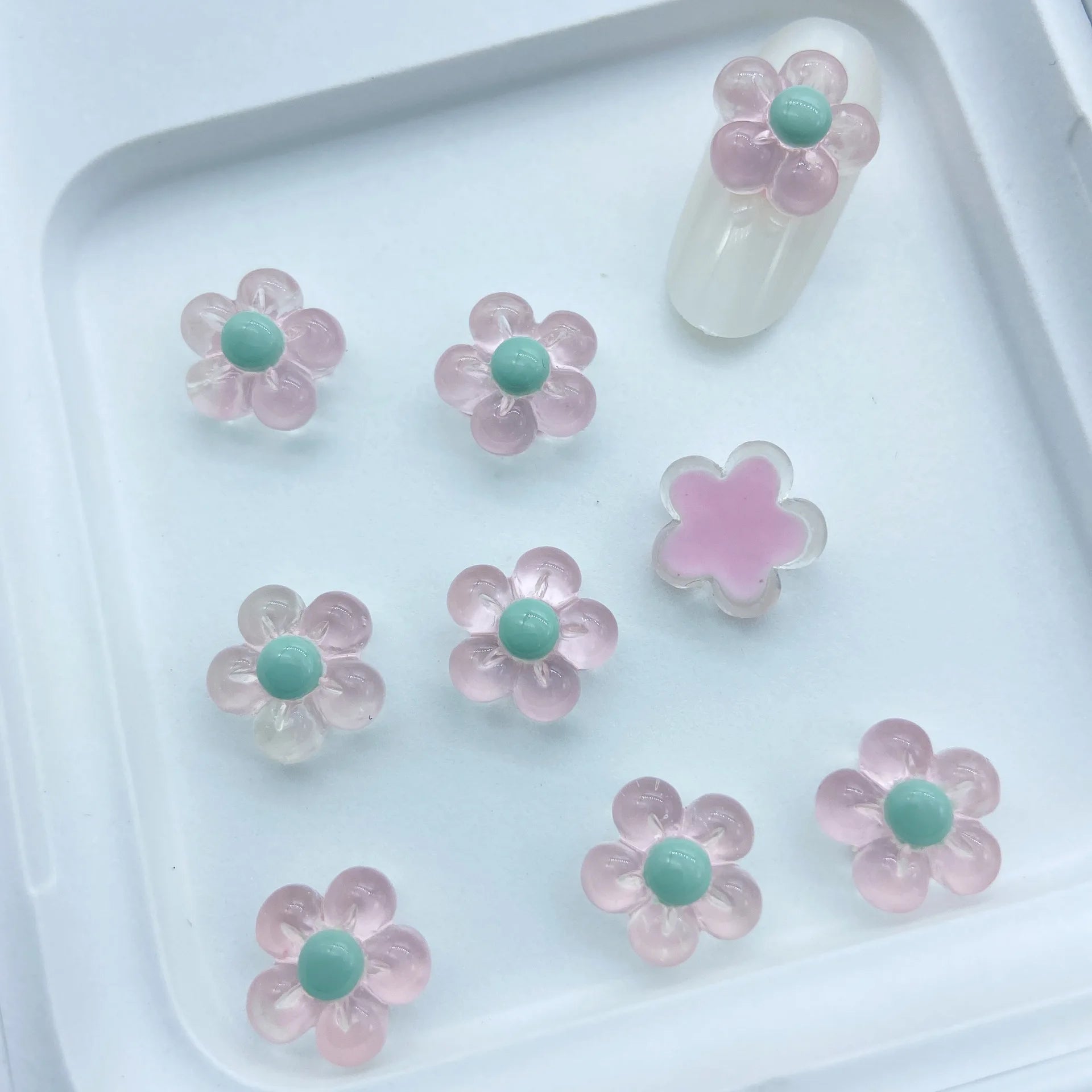 10Pcs Pink Gold Bear Nail Charms Japanese Cartoon Jewelry Nails Art Decoration 3D Rabbit Bear Manicure Accessories For Girl Lady