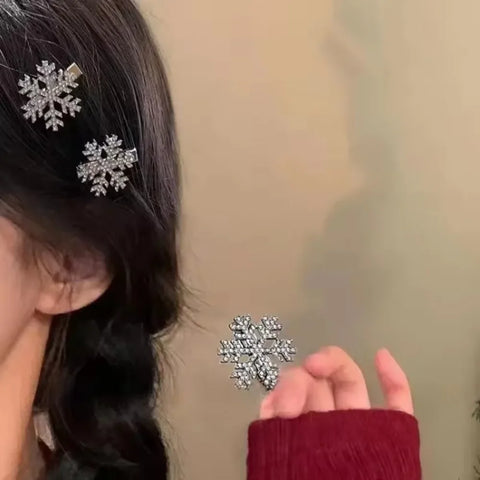 2024 New 2pcs Sliver Snowflake Hair Clip Women Girls Sweet Bangs Side Clip Glitter Shiny Edge Hairpins Christmas Headwear