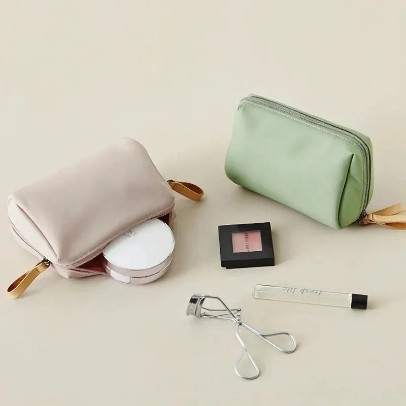 2026 New Women Cosmetic Bag Solid Color Korean Style Makeup Bag Pouch Toiletry Bag Waterproof Makeup Organizer Case Luxury Bag