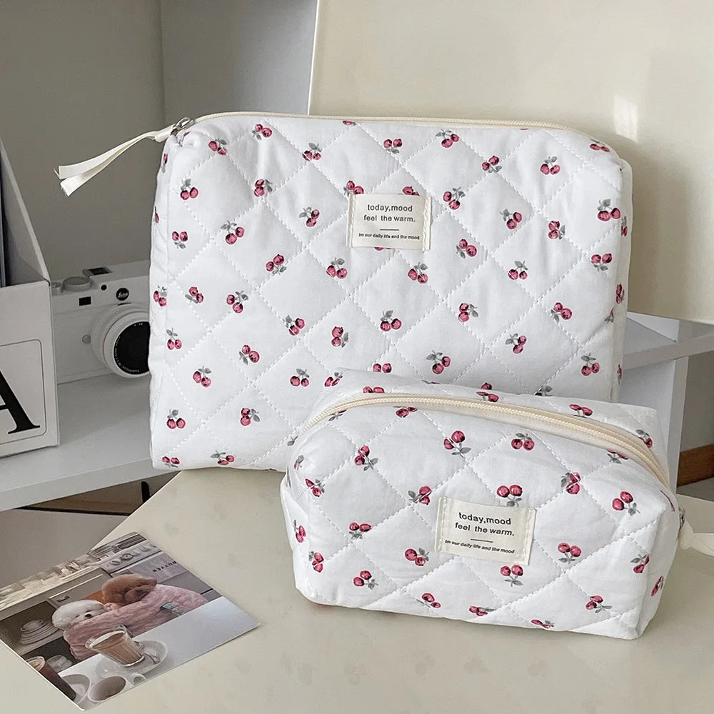 Wholesale Cherry Tote Women Makeup Bag Portable Cute Ladies Cosmetic Toiletry Storage Pouch Handbag Cotton Quilted Zipper Bag