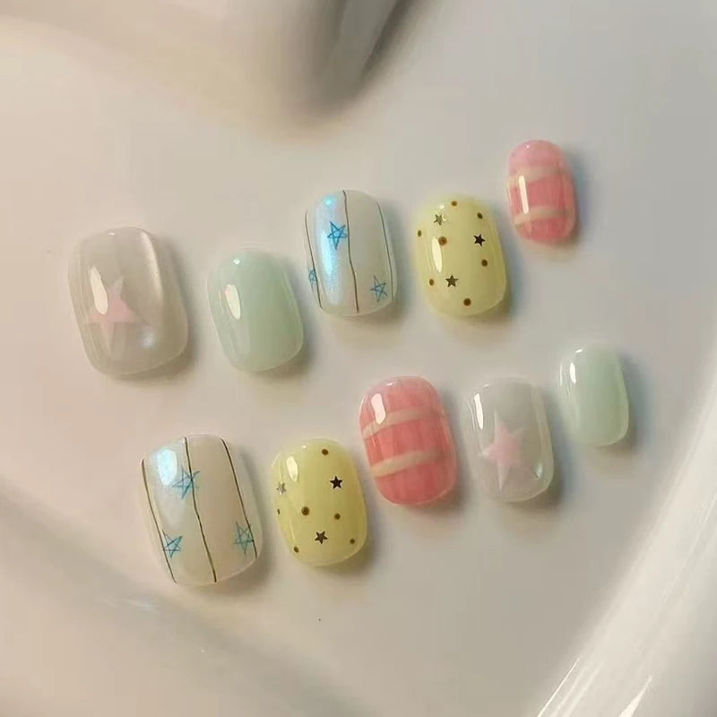 10Pcs Short Oval Shape Colorful Dopamine-inspired Small Fresh Press on Nails Detachable Nail Patches Polka Dot Fake Nails Art