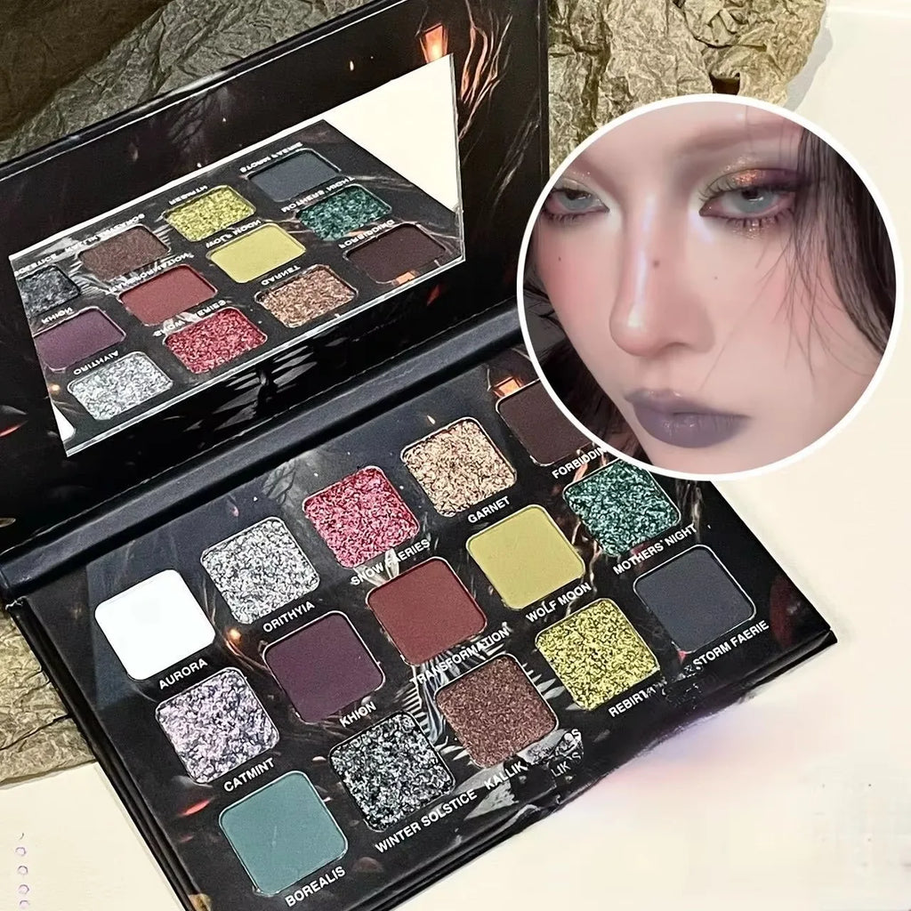Purple Chameleon 15 Color Eyeshadow Palette Shimmer Glitter Matte Metallic Halloween Makeup Look Eye Shadow Palette
