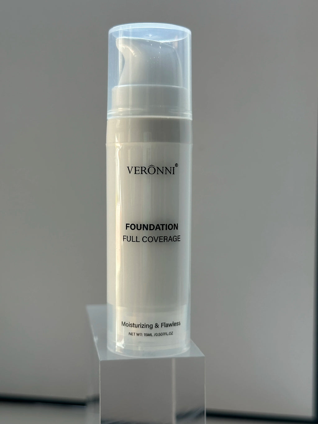 Full Coverage Matte White Liquid Foundation,Waterproof & Long-Lasting Creamy Formula for Halloween,Goth,Zombie,Cosplay Makeup