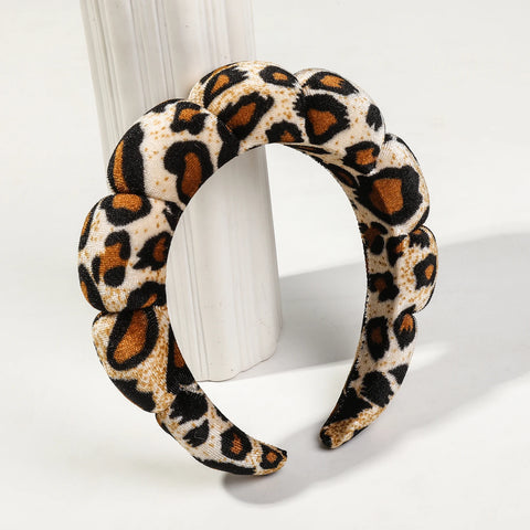 1 Pcs Spa Headband for Washing Face,No-slip Leopard Sponge Makeup Skincare Hair Band for Women Girl Puffy Padded Headwear