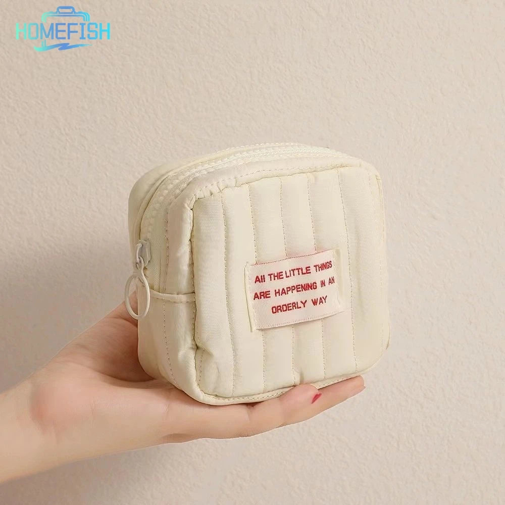 HOMEFISH Korean Square Small Makeup Bag Student Small Earphones Zero Wallet Girl Portable Lipstick Storage Bags
