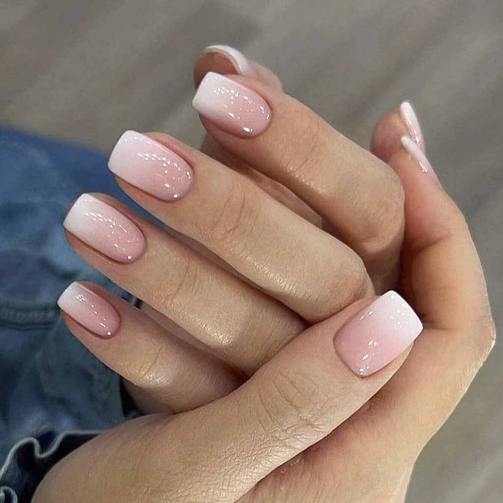 24 PCs Short French Gradient Nails with 1 Jelly and 1 Nail File