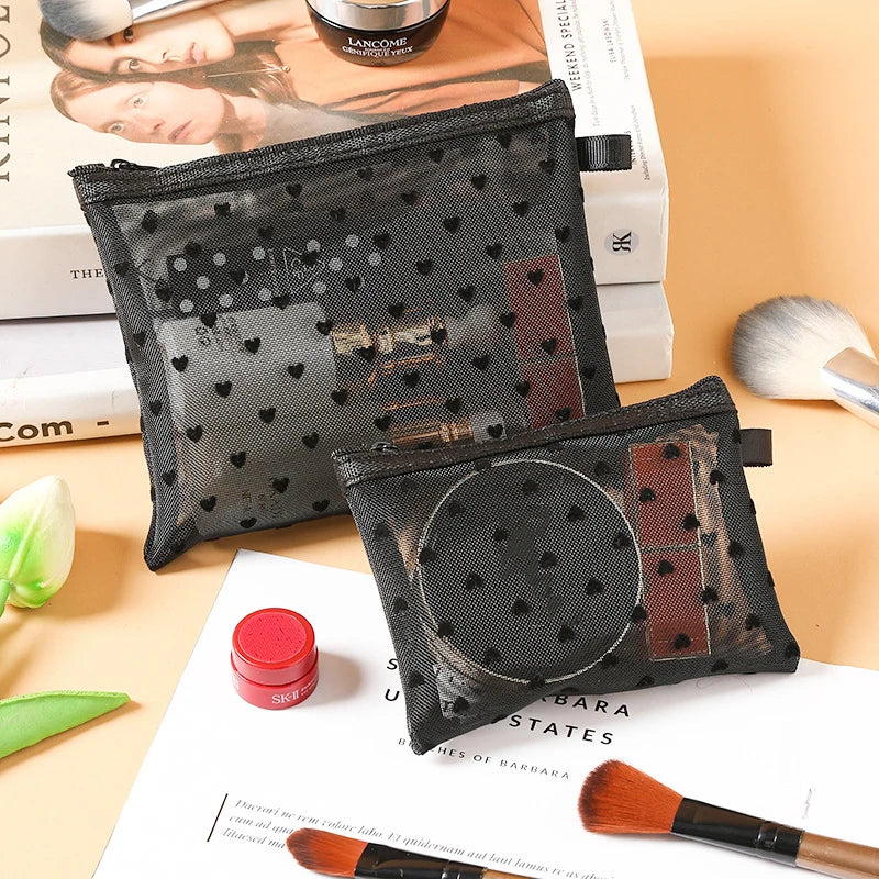 New Hot Mini Transparent Heart shaped Makeup Bag Women's Portable lipstick Cosmetic Storage Bag Transparent Ctue Small MakeupBag