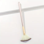 1pc Fan Shaped Highlight Brush Contour Brush Blending Highlighter Makeup Brush Face Loose Powder Brush Cosmetic Beauty Tools
