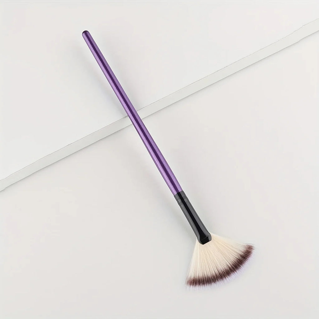 1pc Fan Shaped Highlight Brush Contour Brush Blending Highlighter Makeup Brush Face Loose Powder Brush Cosmetic Beauty Tools