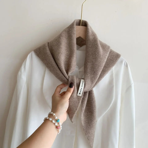 British Korean Triangle Scarf  Niche Wool  Triangular Scarf Women Headscarf Knitted Scarf Multi-functional Warm Knitted Scarf