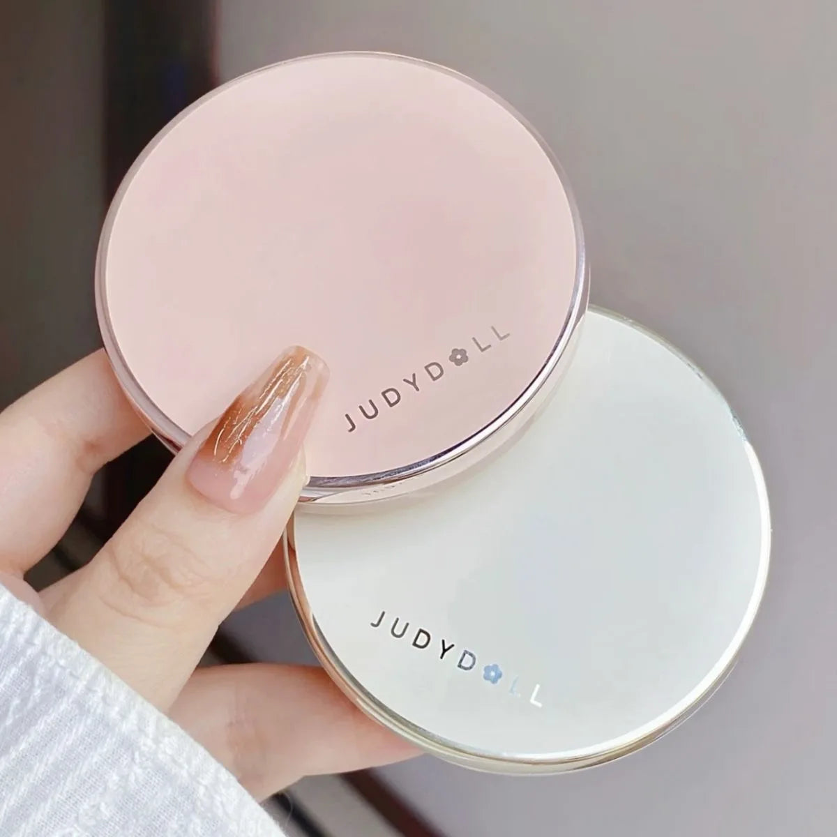 Judydoll Transparent Beige Compact Powder Oil Control & Makeup Matte Finishing Long Lasting Setting Powder Soft Focus Foundation