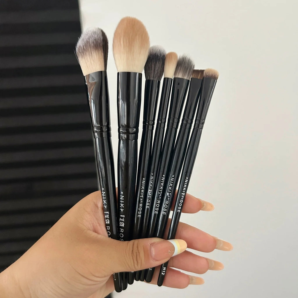 BKNikki Pro Artist Makeup Brush Set 7PCS Professional Face Powder Blush Eyeshadow Brow Liner Cosmetic Brushes