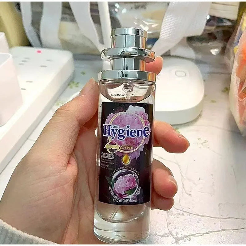 Fresh Fruit Fragrance Thai Strawberry Cantaloupe Grape Fragrance Lasting Summer Light Fragrance Deodorant New Perfume Spray 30ml