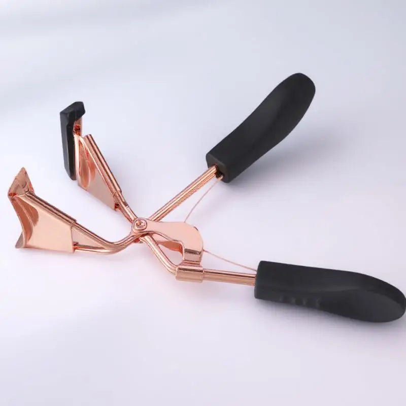 Eyelash Curler Rose Stainless Steel Lash Curler Tool with Soft Rubber Pad Anti Slip Grip Flexible Strong Spring