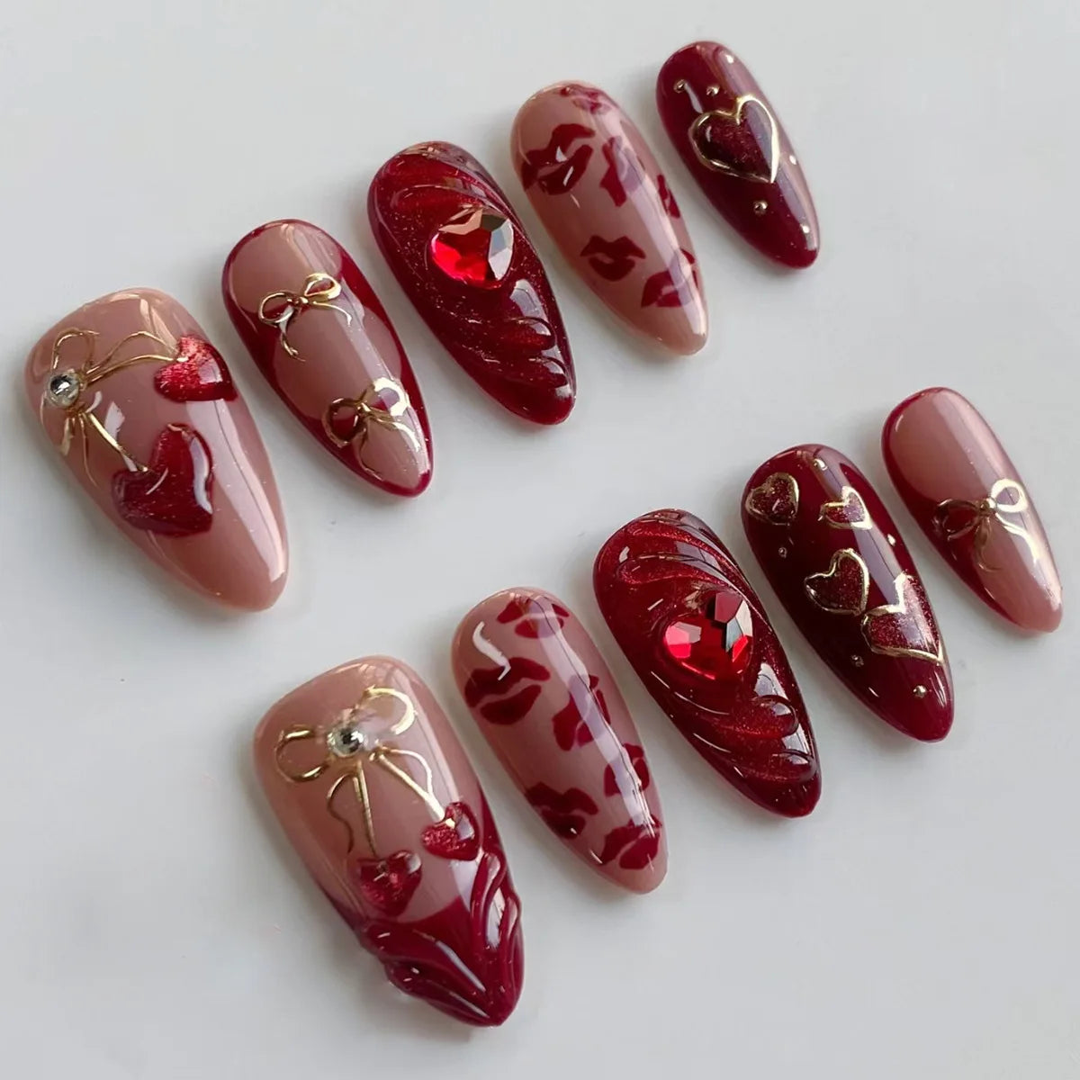 24pcs Gradient Pink Almond False Nail Tips Wearable Cat's Eye Smudge Design Nails Set Press on Sweet Butterfly Flower Fake Nails