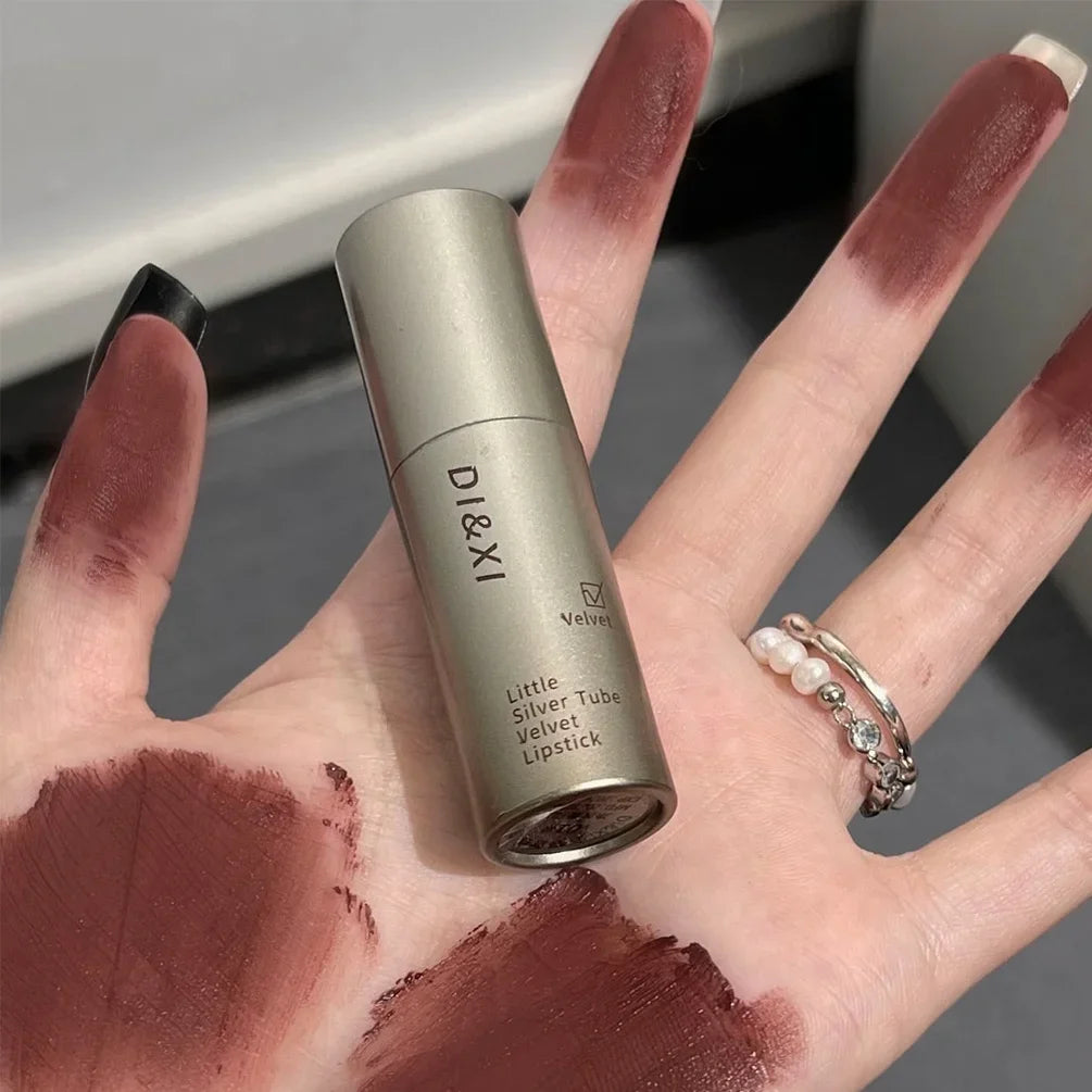 Matte Finish Lip Glaze, Velvet Texture, Whitening And Nourishing Lipstick For All Skin Types, Available In Multi Colors