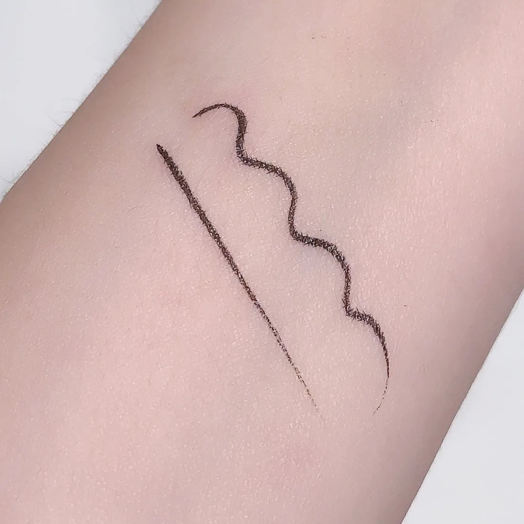 Curved Eyeliner Pen Quick Dry Liquid Eye Liner Easy To Draw Ultra-fine Lying Silkworm Pencil Black Brown Lower Eyelash Makeup