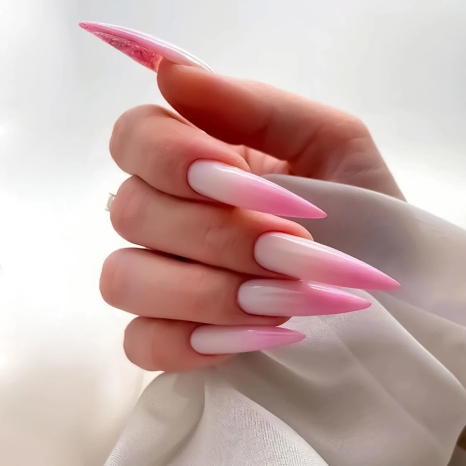 24pcs Black Gradients Long Paragraph Fashion Manicure Patch Reusable Adhesive False Nails Almond Fake Nails Press On Stiletto