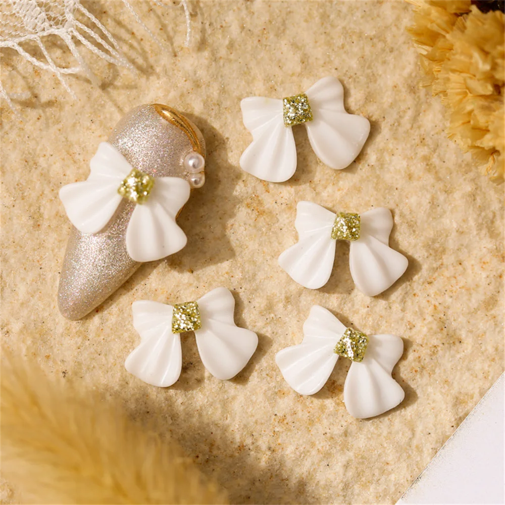 10Pcs Pink Gold Bear Nail Charms Japanese Cartoon Jewelry Nails Art Decoration 3D Rabbit Bear Manicure Accessories For Girl Lady