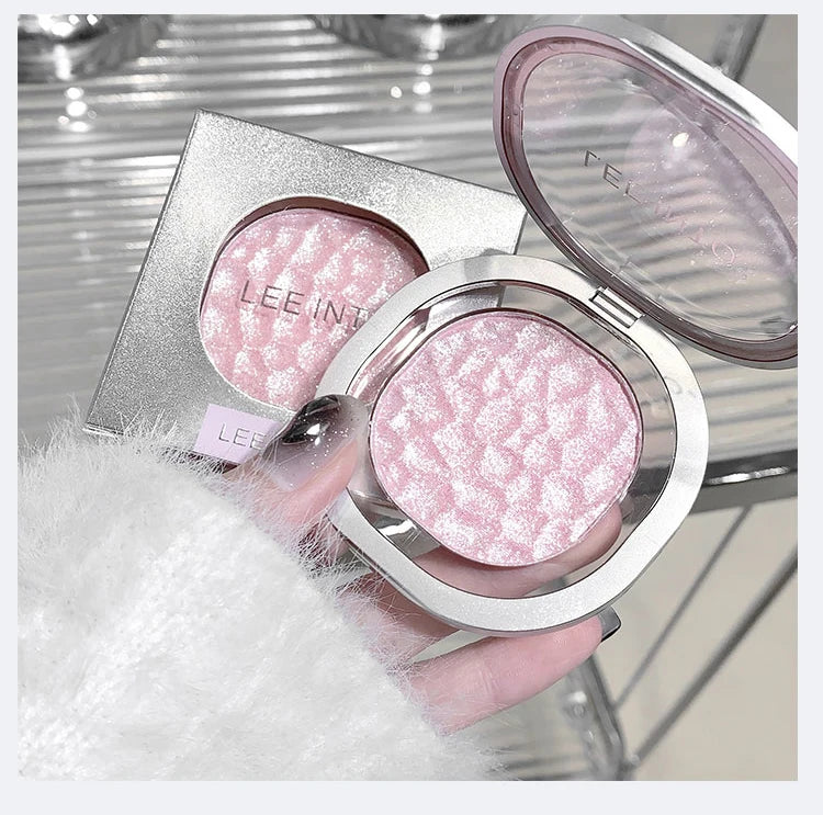 LEEINTO color-glowing high-gloss powder pearlescent powder brightens up the make-up eye shadow disc
