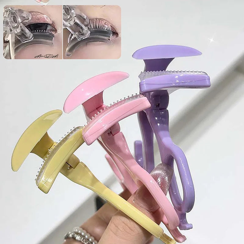 Wide-Angle Portable One-Clip Eyelash Curler Comb Tooth Lashes Styling Tool Easy to Operate Enlarges Eyes Partial Curler