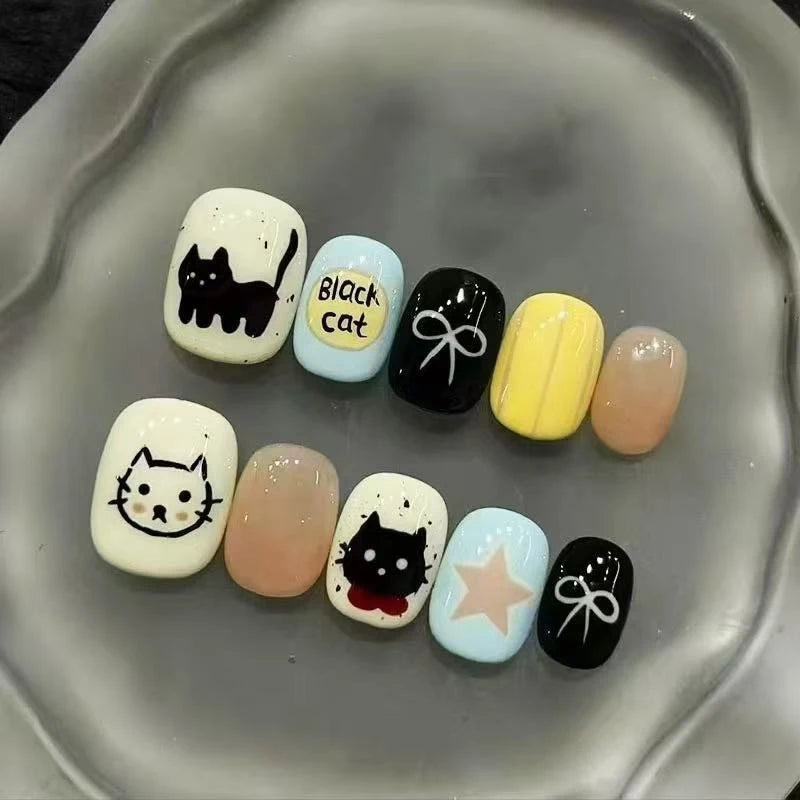 10Pcs Short Oval Shape Colorful Dopamine-inspired Small Fresh Press on Nails Detachable Nail Patches Polka Dot Fake Nails Art