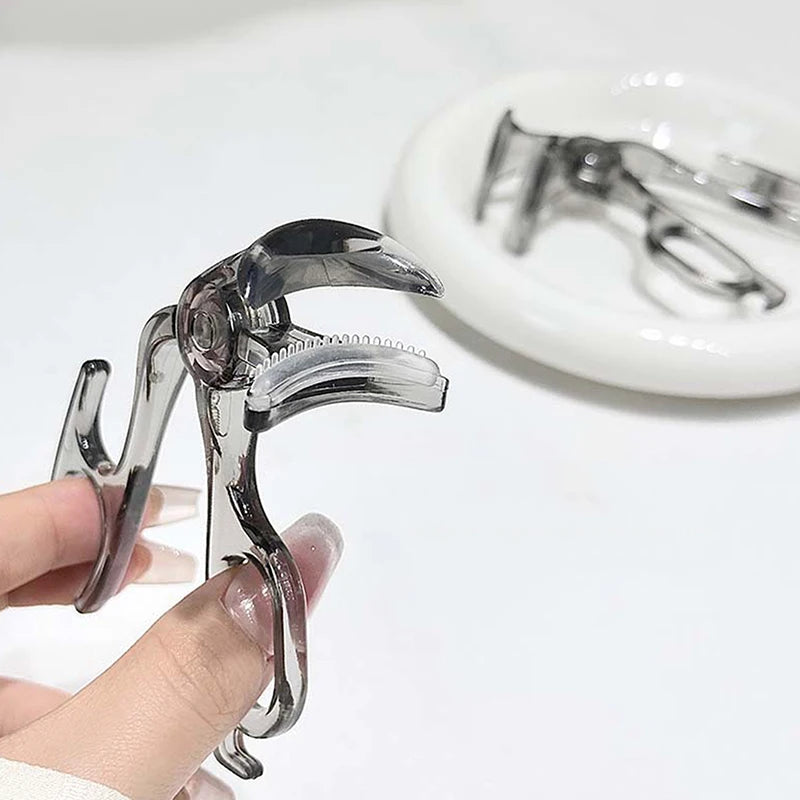 Wide-Angle Portable One-Clip Eyelash Curler Comb Tooth Lashes Styling Tool Easy to Operate Enlarges Eyes Partial Curler