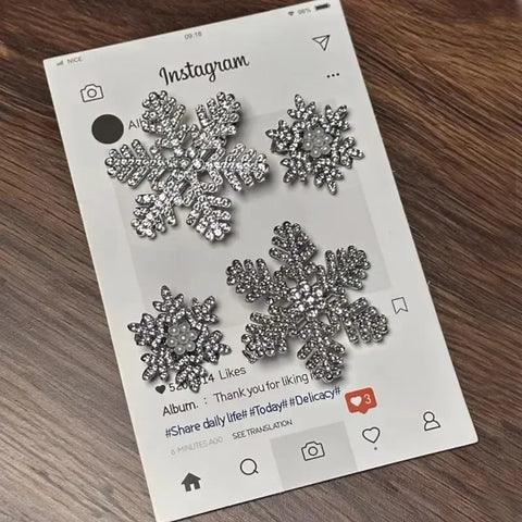 Christmas Snowflake Hair Clips for Women Girl Hair Accessoires Rhinestone HairPin Winter Furry Barrette Jewelry Wedding Headwear