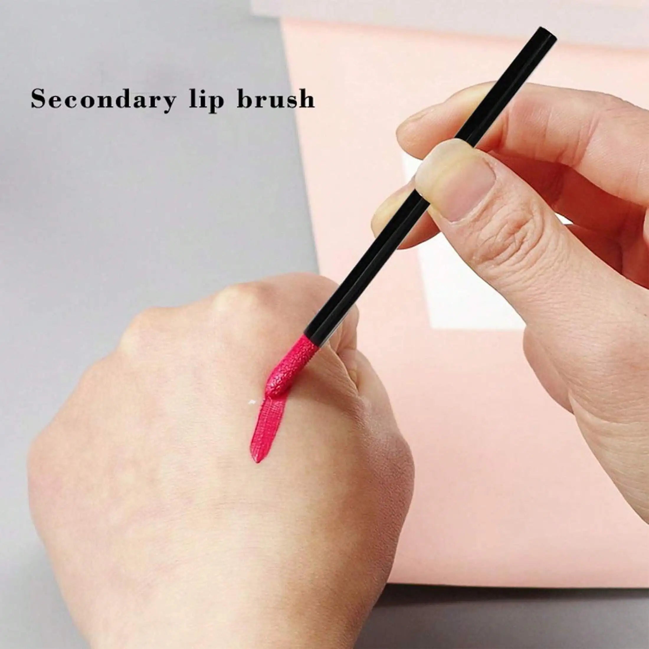 100pcs/Set Disposable Lip Brushes, Makeup Applicator Wands For Lipstick, Lip Gloss, Cosmetic Beauty Tools Kit,Giveaways