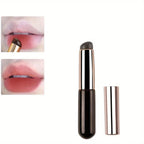 Portable Silicone Lip Brush with Cover - Mini Makeup Applicator, Easy to Apply, Suitable for Lip Balm, Lipstick Auxiliary Tool