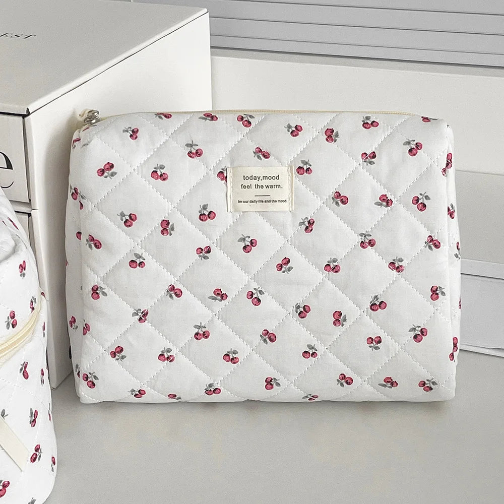 Wholesale Cherry Tote Women Makeup Bag Portable Cute Ladies Cosmetic Toiletry Storage Pouch Handbag Cotton Quilted Zipper Bag