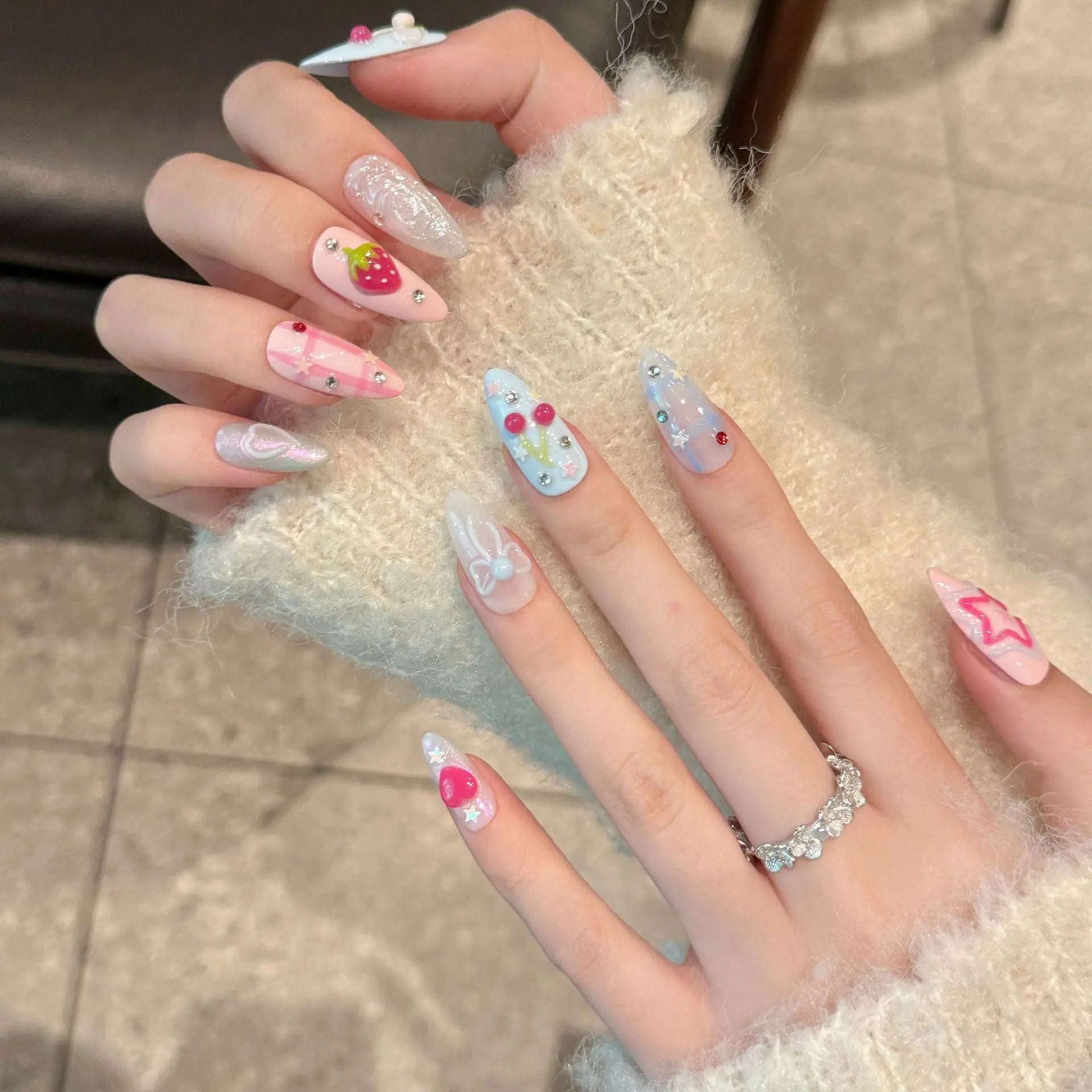 Handmade Press on Nails Ins Sweet Pink Blue Color Fake Nails for Girls Wearable 3D Cherry Love Star Korean Cute False Nail Tips