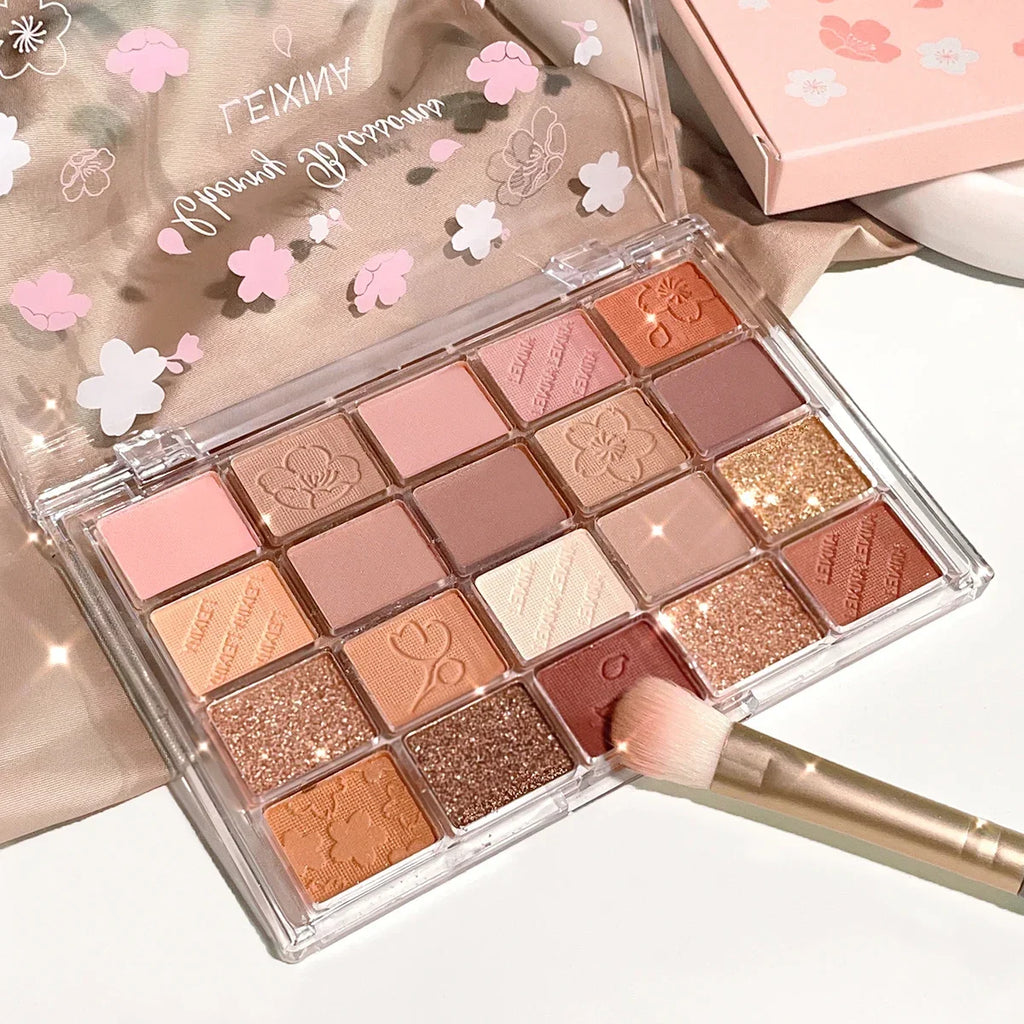 20-Color Eyeshadow Palette – Shimmer & Matte, Highly Pigmented, Blendable & Long-Lasting