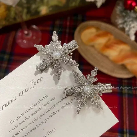 2024 New 2pcs Sliver Snowflake Hair Clip Women Girls Sweet Bangs Side Clip Glitter Shiny Edge Hairpins Christmas Headwear