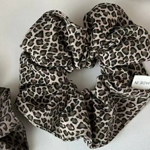 korea fashion Leopard print oversized scrunchie for women elastic big hair tie girls black hair rubber bands Retro hair rope